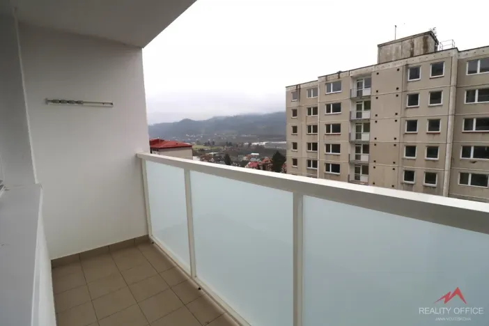 Pronájem bytu 3+1, Děčín - Děčín XXXII-Boletice nad Labem, Čsl. partyzánů, 75 m2