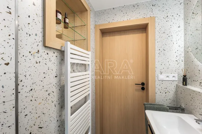 Prodej bytu 2+kk, Praha - Libeň, Pivovarnická, 48 m2