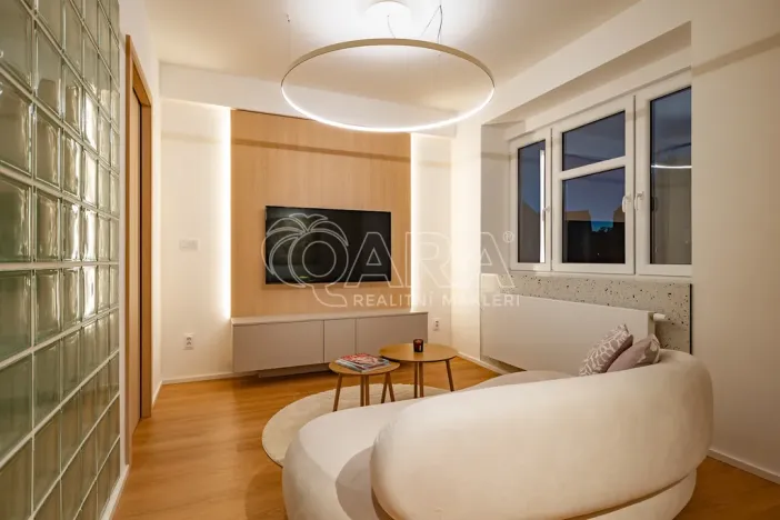 Prodej bytu 2+kk, Praha - Libeň, Pivovarnická, 48 m2