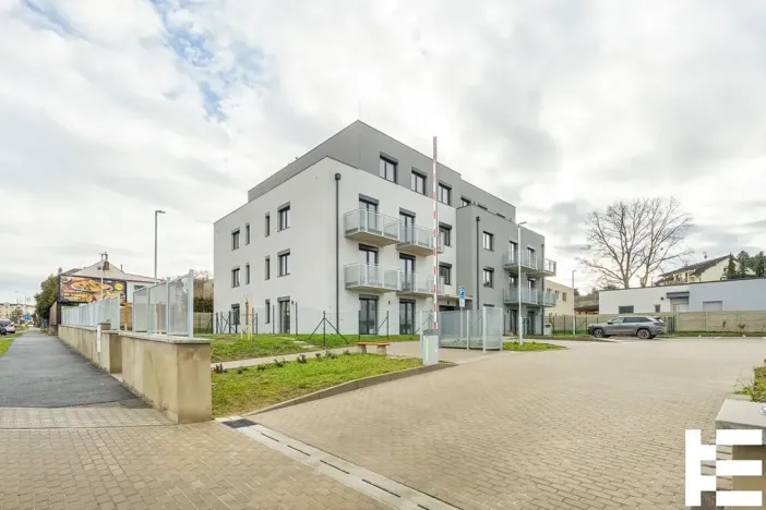 Prodej bytu 3+kk, Kolín, Pražská, 65 m2