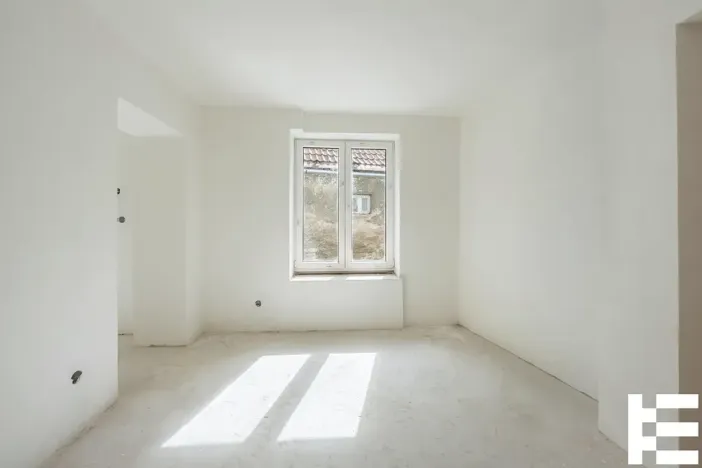 Prodej obchodního prostoru, Miličín, 34 m2