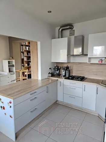 Prodej bytu 3+1, Ostrava, Gončarovova, 87 m2