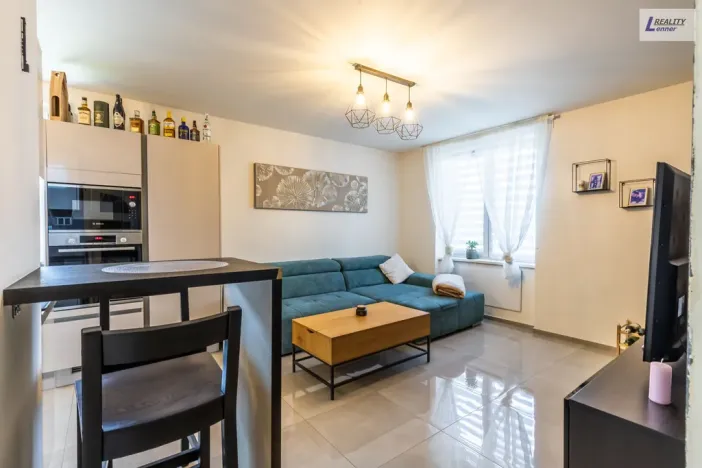 Pronájem bytu 2+kk, Hořovice, 1. máje, 54 m2