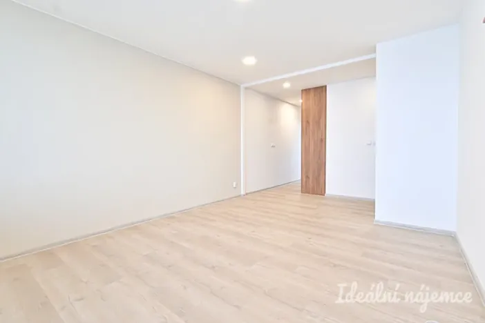 Pronájem bytu 1+1, Vyškov - Vyškov-Předměstí, Trpínky, 41 m2