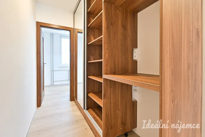 Pronájem bytu 1+1, Vyškov - Vyškov-Předměstí, Trpínky, 41 m2