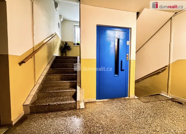 Prodej bytu 2+kk, Ústí nad Labem - Severní Terasa, Ježkova, 40 m2