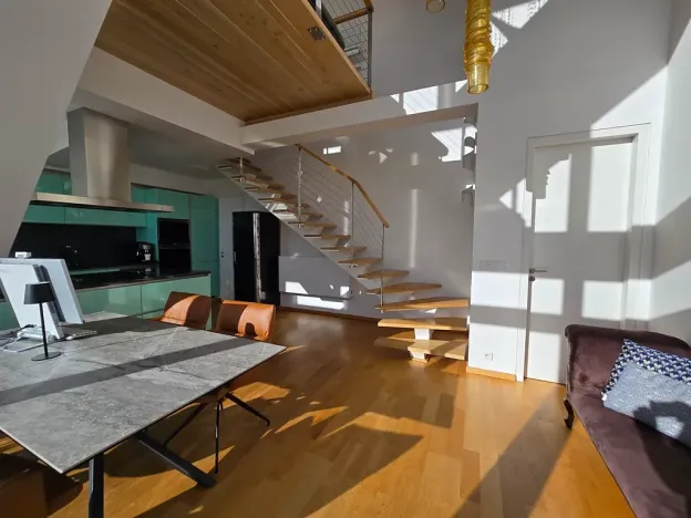 Prodej bytu 3+kk, Praha - Smíchov, Holečkova, 182 m2