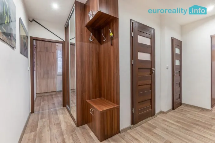 Prodej bytu 2+1, Stráž pod Ralskem, Mlýnská, 56 m2