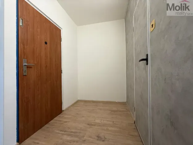 Pronájem bytu 1+1, Most, Jana Opletala, 34 m2