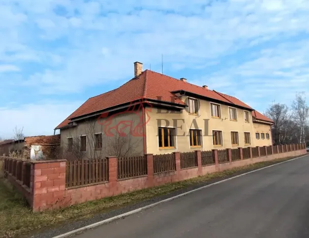 Prodej vícegeneračního domu, Český Brod - Štolmíř, Českobrodská, 600 m2