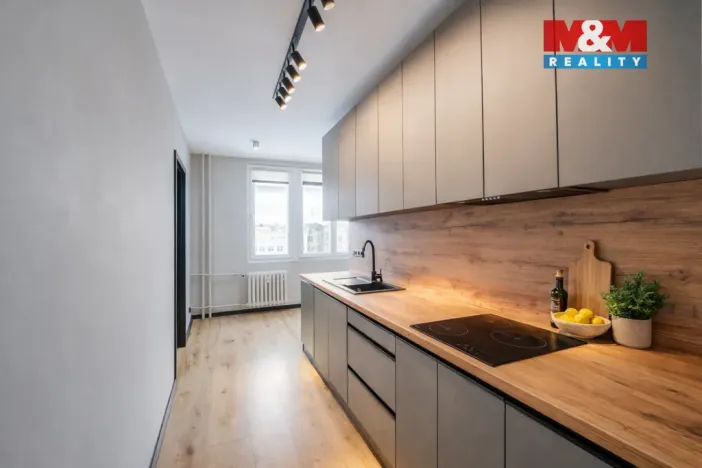 Prodej bytu 4+1, Tachov, Bělojarská, 84 m2
