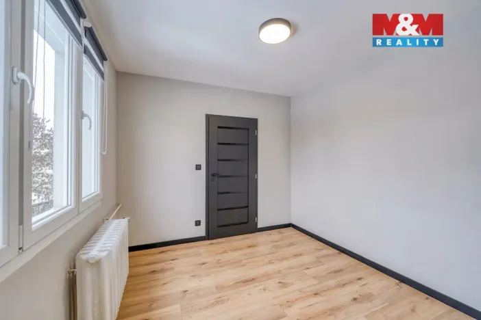 Prodej bytu 4+1, Tachov, Bělojarská, 84 m2