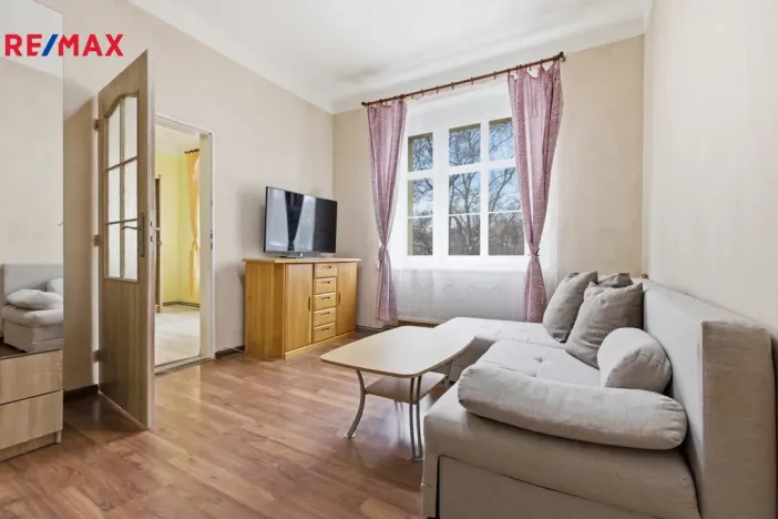 Prodej bytu 2+1, Karlovy Vary - Drahovice, Mattoniho nábřeží, 49 m2