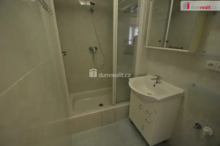 Pronájem bytu 2+kk, Praha - Žižkov, Na rovnosti, 44 m2