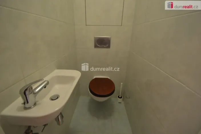 Pronájem bytu 2+kk, Praha - Žižkov, Na rovnosti, 44 m2