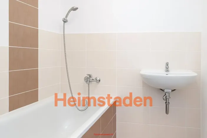 Pronájem bytu 2+1, Havířov - Město, nám. Republiky, 50 m2