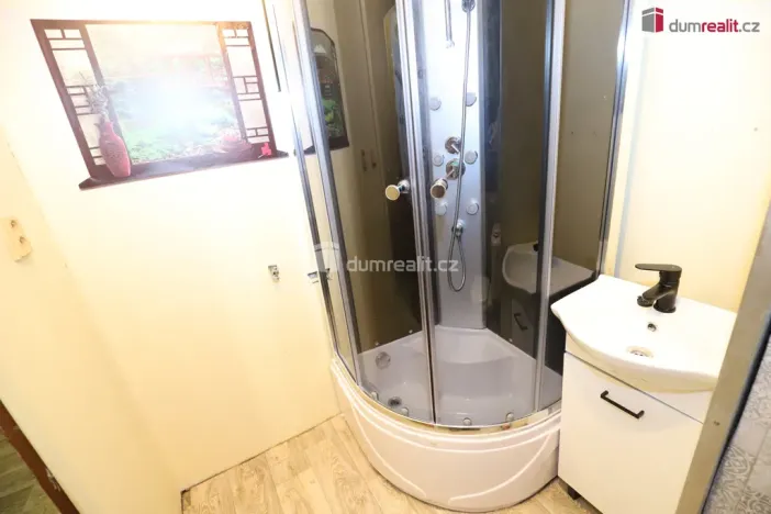 Pronájem bytu 1+1, Sokolov, Křížová, 41 m2