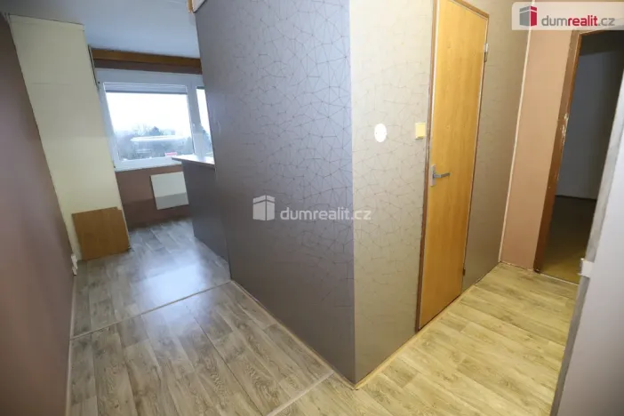 Pronájem bytu 1+1, Sokolov, Křížová, 41 m2