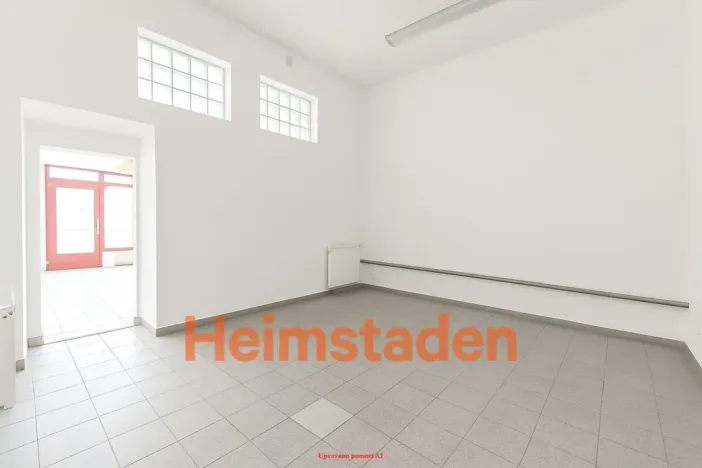 Pronájem kanceláře, Karviná - Nové Město, nám. Budovatelů, 53 m2