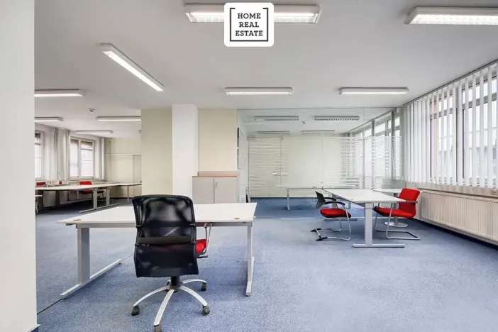 Pronájem kanceláře, Kolín, Rubešova, 634 m2