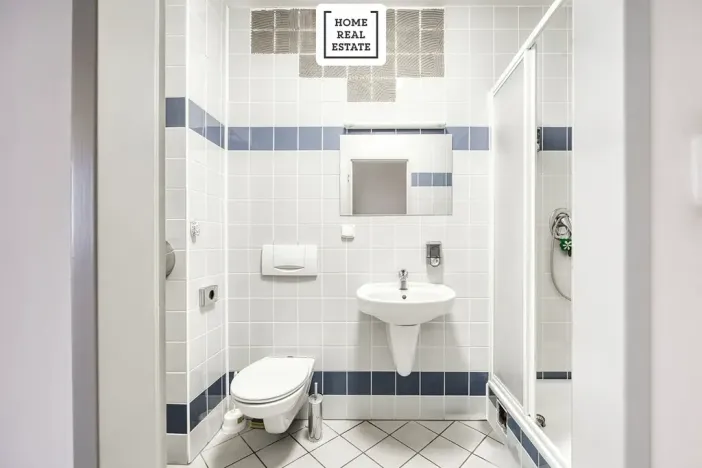 Pronájem kanceláře, Kolín, Rubešova, 634 m2