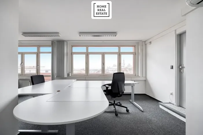 Pronájem kanceláře, Kolín, Rubešova, 634 m2