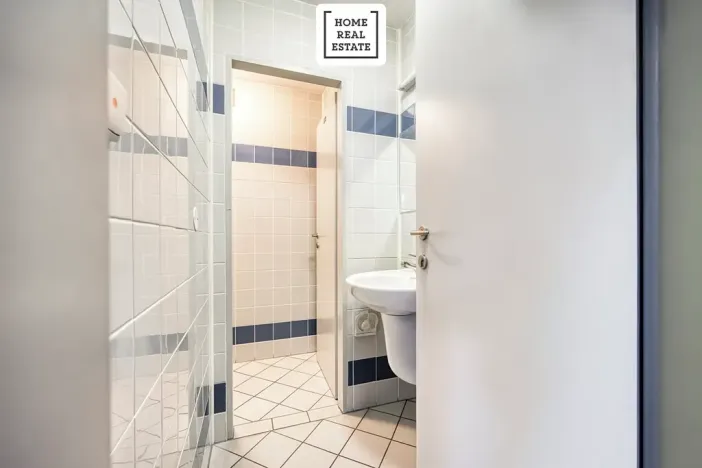 Pronájem kanceláře, Kolín, Rubešova, 256 m2