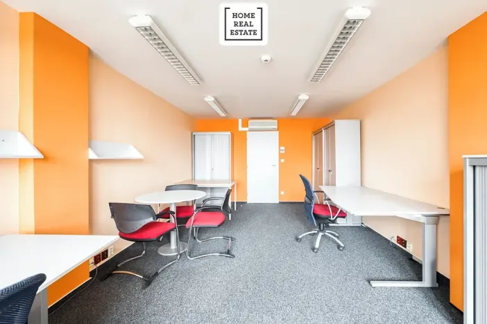 Pronájem kanceláře, Kolín, Rubešova, 256 m2