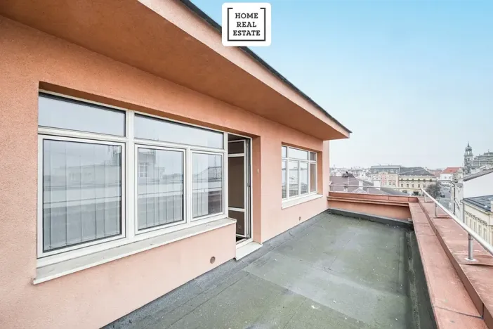 Pronájem kanceláře, Kolín, Rubešova, 256 m2