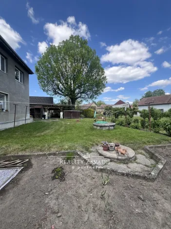 Prodej bytu 2+1, Moravany - Platěnice, 69 m2