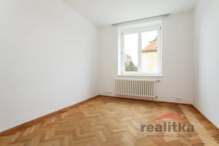Pronájem bytu 3+1, Opava - Předměstí, Jurečkova, 100 m2