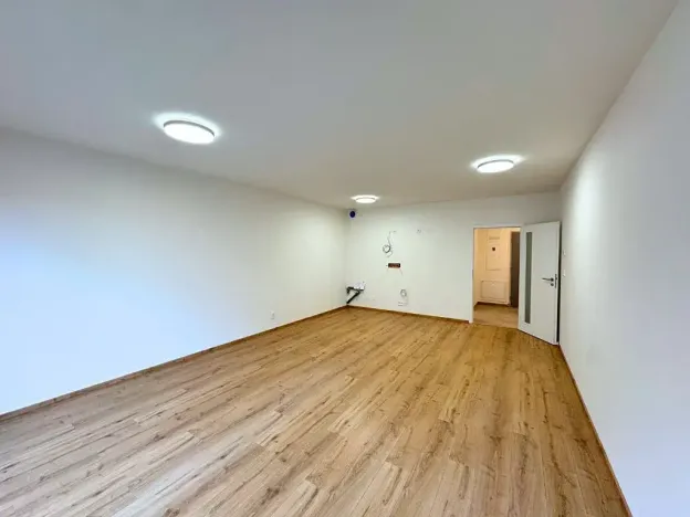 Pronájem bytu 1+kk, Přezletice, Pod Zahrady, 47 m2