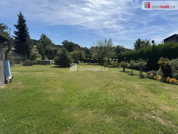 Prodej rodinného domu, Bělčice, Budovatelská, 330 m2