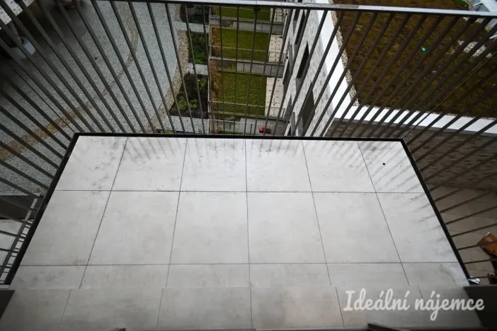 Pronájem bytu 1+kk, Brno, Bratislavská, 40 m2