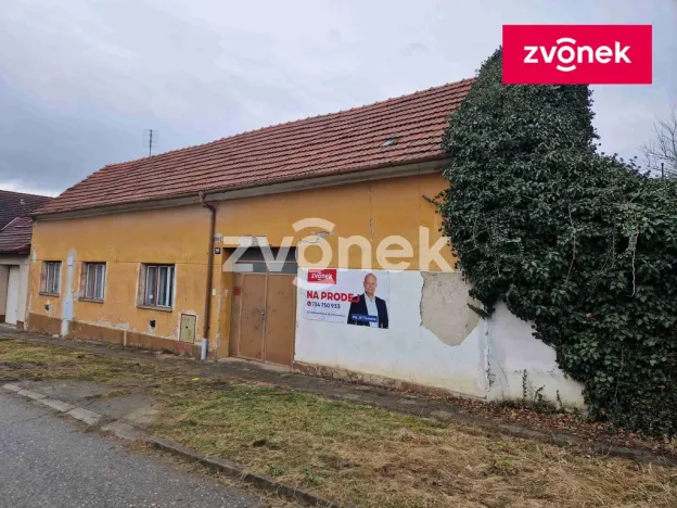 Prodej rodinného domu, Hluk, 296 m2