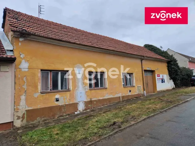 Prodej rodinného domu, Hluk, Hluboká, 296 m2
