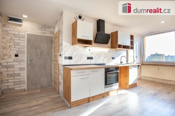 Pronájem bytu 2+1, České Budějovice - České Budějovice 2, M. Horákové, 52 m2