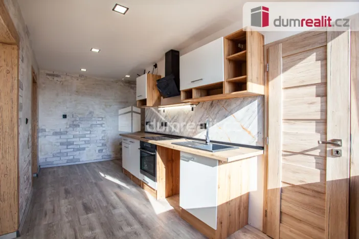 Pronájem bytu 2+1, České Budějovice - České Budějovice 2, M. Horákové, 52 m2