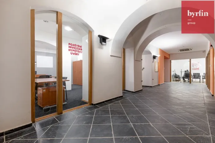 Pronájem kanceláře, Opava, Dolní náměstí, 27 m2