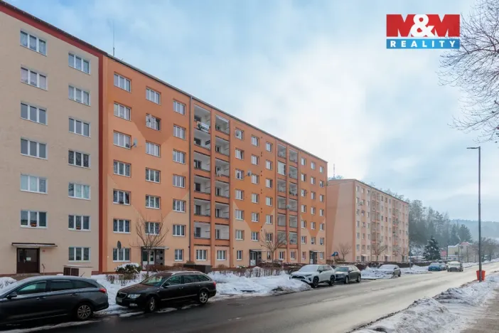 Prodej bytu 3+1, Kraslice, Čs. armády, 70 m2