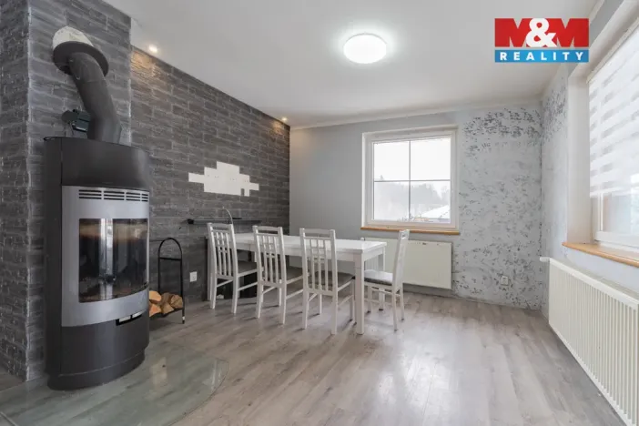 Prodej rodinného domu, Libá, 127 m2