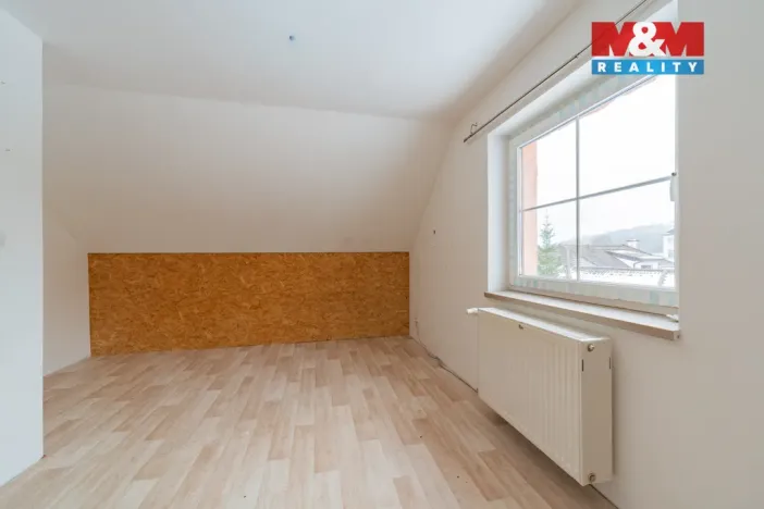 Prodej rodinného domu, Libá, 127 m2