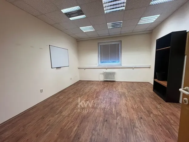 Pronájem kanceláře, Řevnice, 21 m2