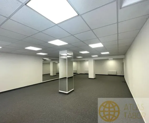 Pronájem obchodního prostoru, Tábor, Nerudova, 90 m2
