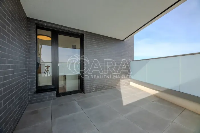 Pronájem bytu 2+kk, Praha - Stodůlky, Ferrariho, 61 m2