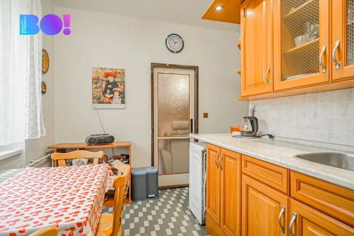 Prodej bytu 2+1, Ostrava - Mariánské Hory, Pražákova, 67 m2