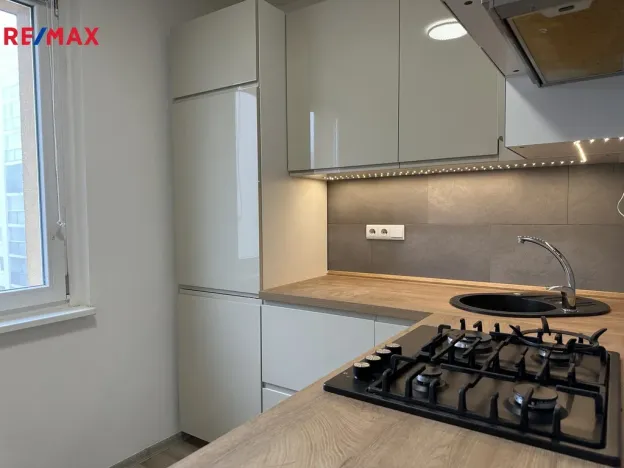 Pronájem bytu 3+1, Příbram - Příbram V-Zdaboř, Slunná, 65 m2