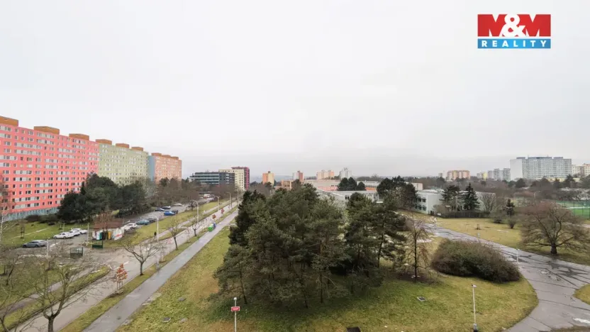 Pronájem bytu 1+kk, Praha - Troja, Svídnická, 28 m2