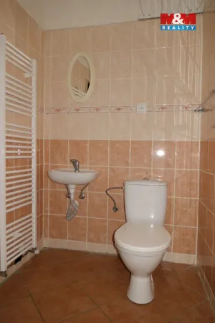 Pronájem bytu 2+1, Pilníkov, Náměstí, 45 m2