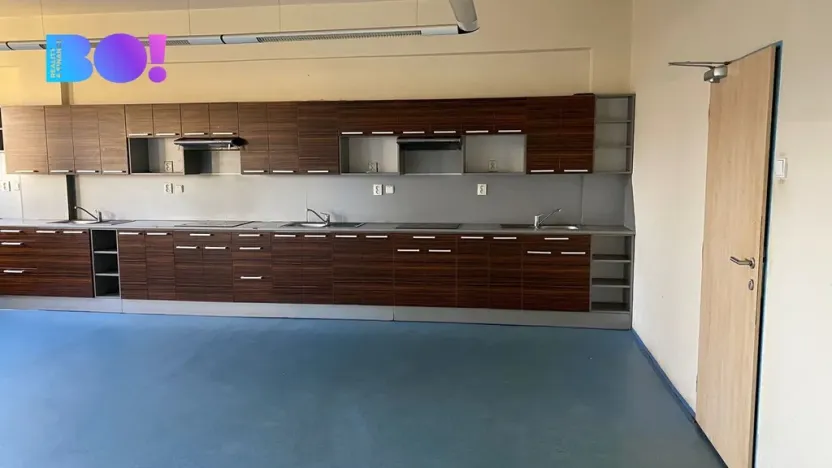 Pronájem kanceláře, Třinec, Lidická, 20 m2